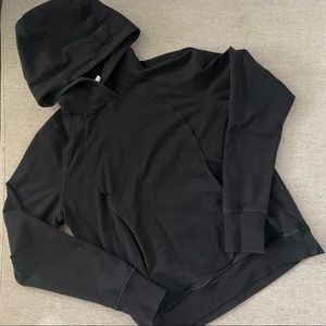 Lululemon Scuba Pullover sz 4 & 6